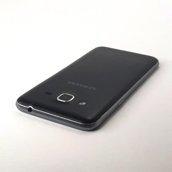Samsung Galaxy J3 2016 (8 GB) - Image 4