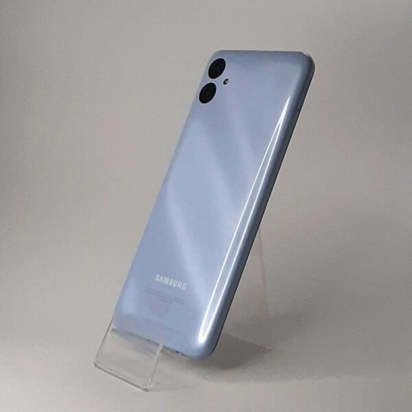 Samsung Galaxy A04e (felújított, független , 32 GB, 3 GB RAM, Kék) - Image 3