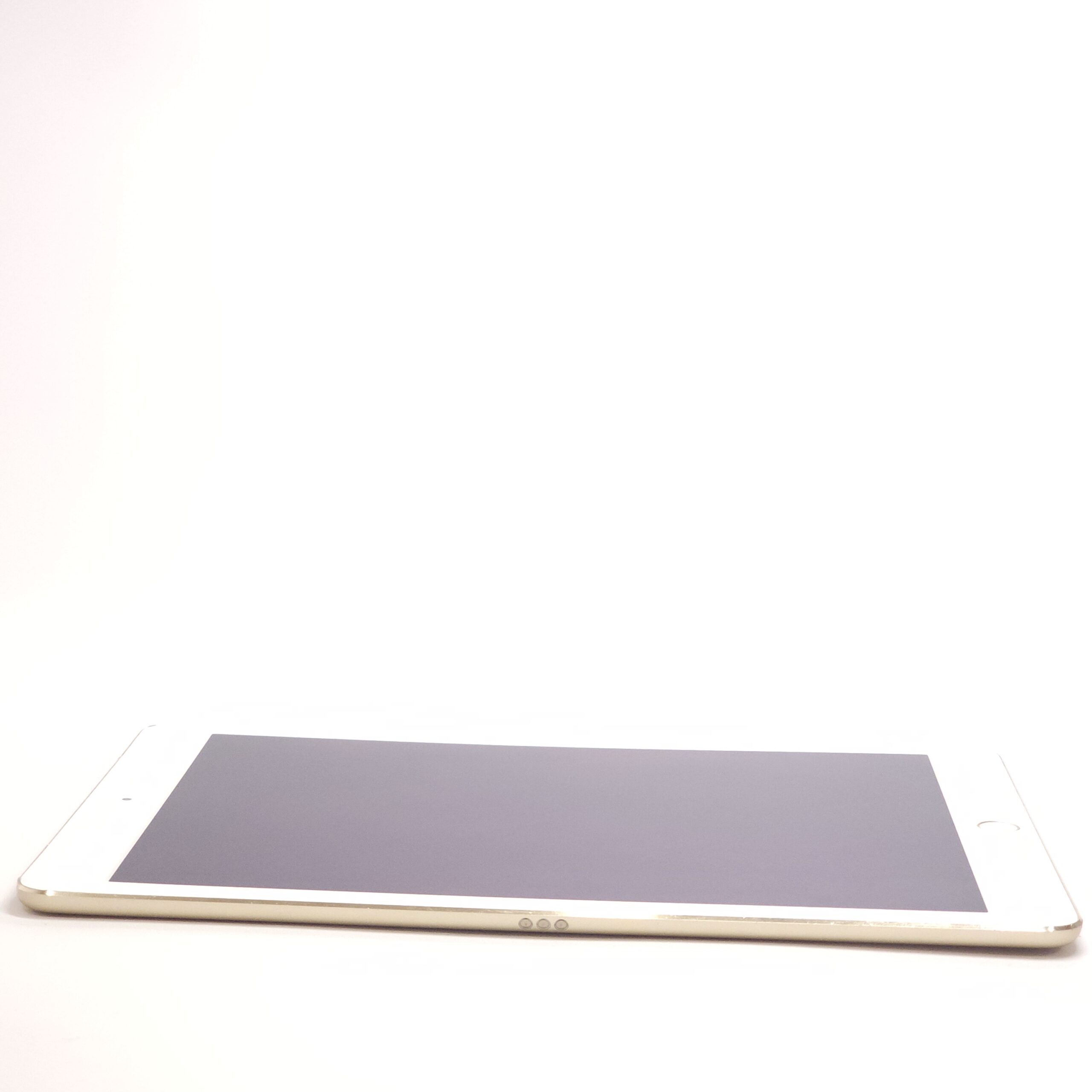Apple iPad Pro 9.7 (Használt, független , 128 GB, 2 GB RAM, arany) - Image 6