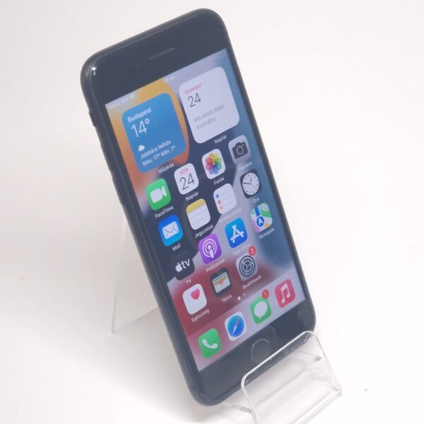 Apple iPhone 7 (használt, független , 32 GB, 2 GB RAM, fekete ) - Image 3
