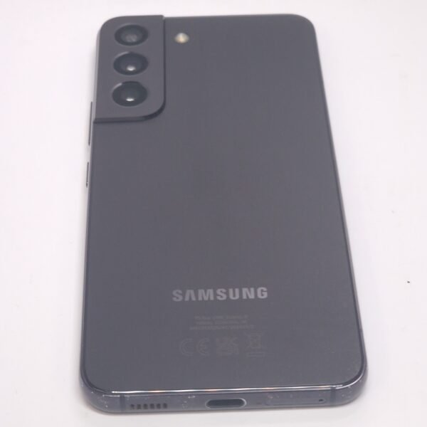 Samsung Galaxy S22 (használt, független, 128 GB, 8 GB RAM, fekete ) - Image 6