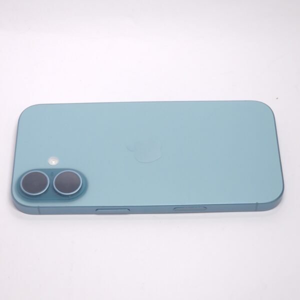 Apple iPhone 16 (használt, független, 128 GB, 8 GB  RAM, récezöld) - Image 3