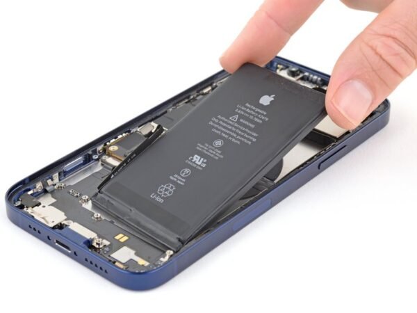 Apple iPhone 12 Gyári akkumulátor csere