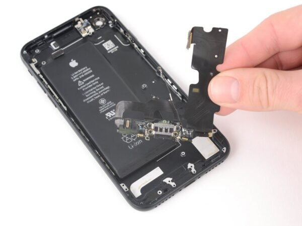 Apple iPhone 7 Töltőcsatlakozóport panel csere