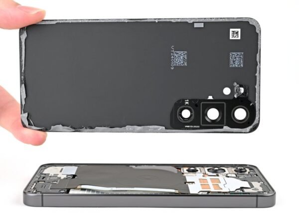 Samsung Galaxy S24+ Hátlap csere