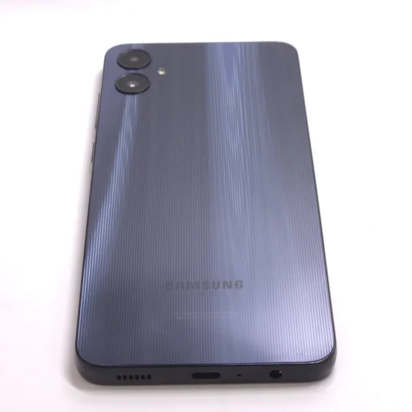 Samsung Galaxy A05 (használt, független, 64 GB, 4 GB RAM, fekete ) - Image 4