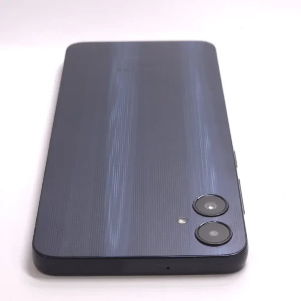 Samsung Galaxy A05 (használt, független, 64 GB, 4 GB RAM, fekete ) - Image 2