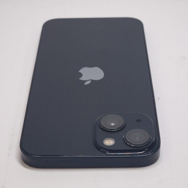 Apple iPhone 13 (használt, független, 128 GB, 4 GB RAM, fekete) - Image 7