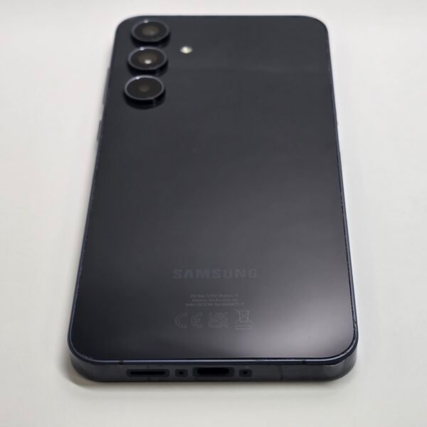 Samsung Galaxy A55 5G (használt, független, 128 GB, 8 GB RAM, kék) - Image 2