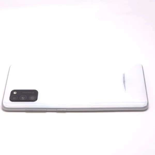 Samsung Galaxy A41 (Használt, Független, 64 GB, 4 GB RAM, fehér) - Image 4