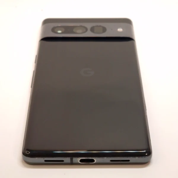 Google Pixel 7 Pro (használt, Független, 128 GB, 12 GB RAM, Fekete) - Image 6
