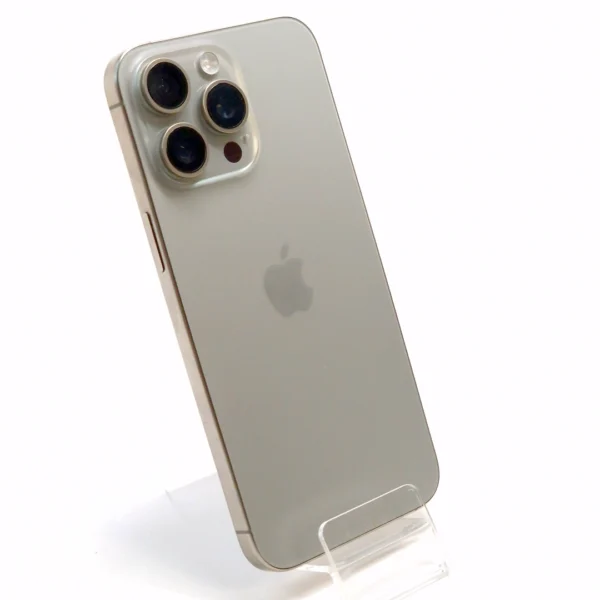 Apple  iPhone 15 Pro Max (használt, független , 256 GB, 8 GB RAM, Natúr Titánium) - Image 4