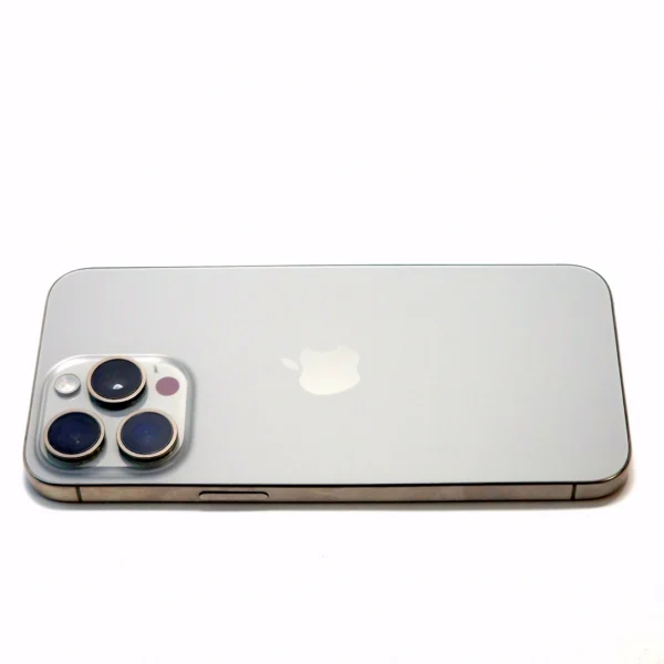 Apple  iPhone 15 Pro Max (használt, független , 256 GB, 8 GB RAM, Natúr Titánium) - Image 5