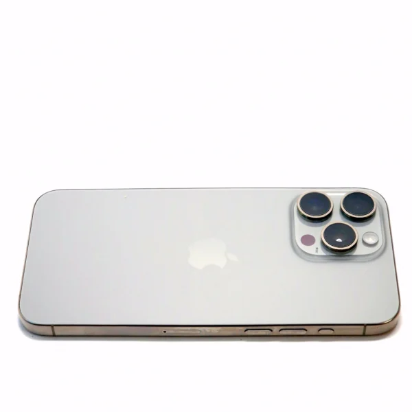 Apple  iPhone 15 Pro Max (használt, független , 256 GB, 8 GB RAM, Natúr Titánium) - Image 6